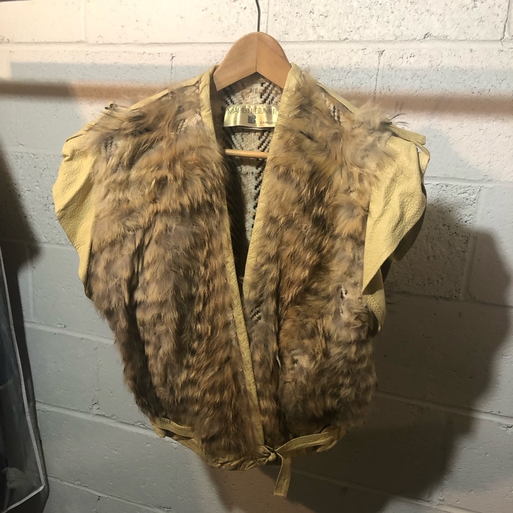 Marilyn Blumer fur vest
